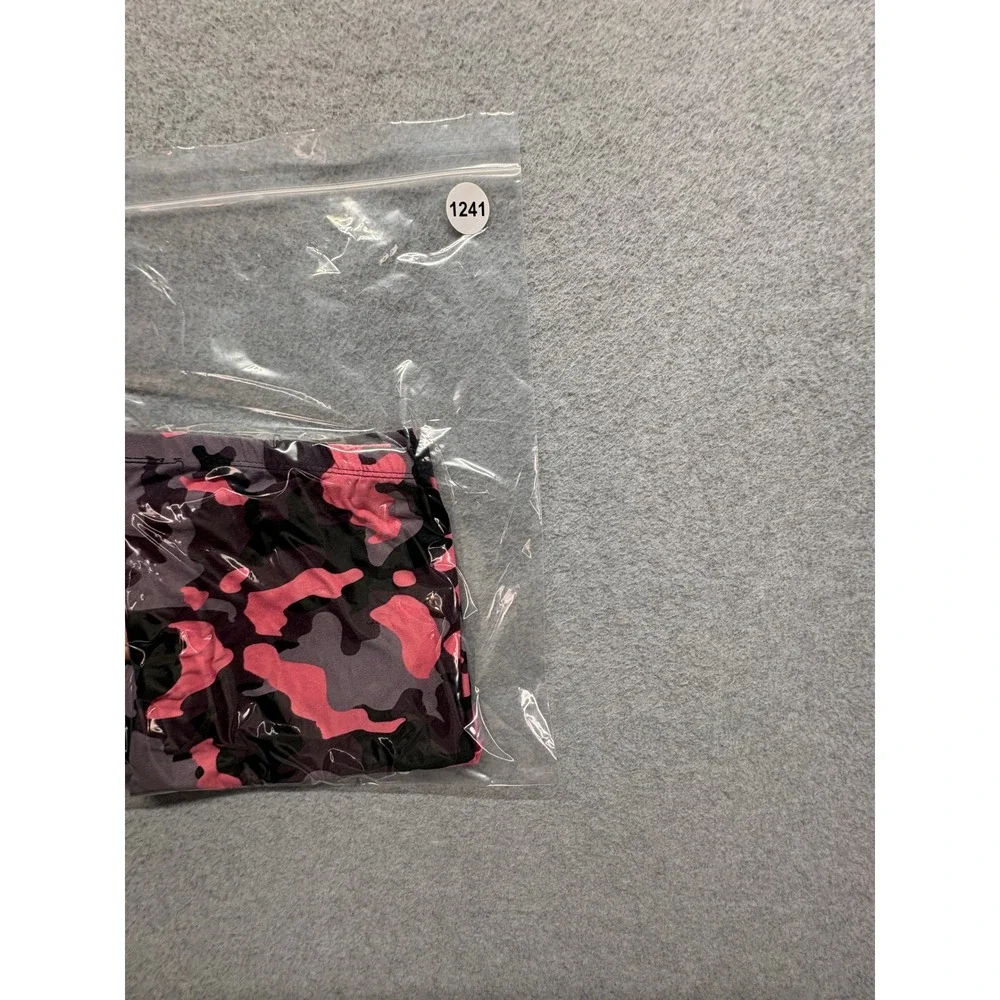 Just Be Pink Purple Camo Biker Shorts Womens Large Athletic Yoga Camouflage L